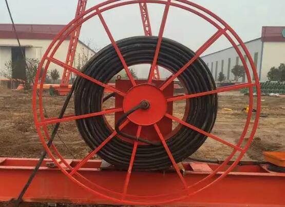 樱桃视频官网的樱桃视频官网电缆卷筒的基本工作原理是什么？